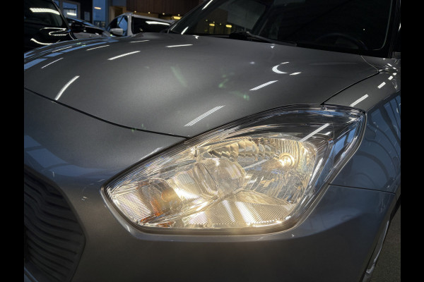 Suzuki Swift 1.2 90pk Select 5-drs. CAMERA/CARPLAY/AIRCO/LED/STOELVERW./16INCH