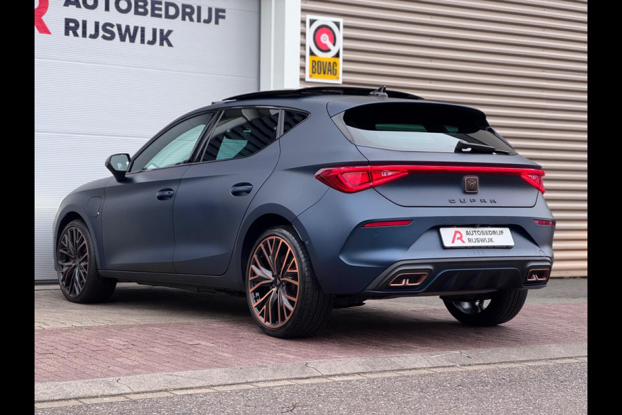 CUPRA Leon 1.4 e-Hybrid VZ Copper Edition Pano/Keyless/Matrix