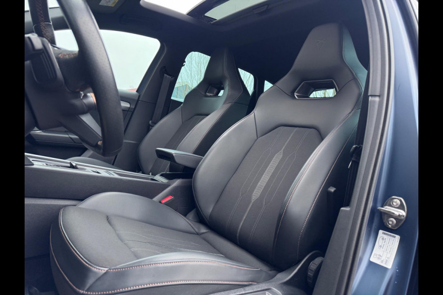 CUPRA Leon 1.4 e-Hybrid VZ Copper Edition Pano/Keyless/Matrix