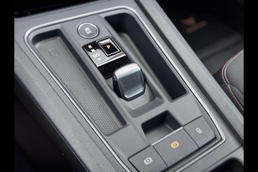 CUPRA Leon 1.4 e-Hybrid VZ Copper Edition Pano/Keyless/Matrix