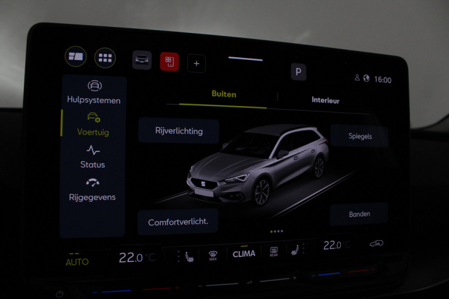 Seat Leon Sportstourer 1.5 TSI Style Business Panorama schuifdak/Stoelverwarming/Camera/Getint glas