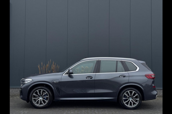 BMW X5 xDrive45e M PACK PANO NAVI CAMERA LED LEDER SPORTVELGEN