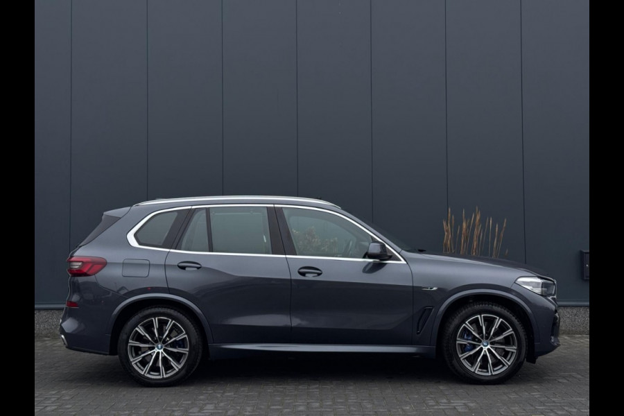BMW X5 xDrive45e M PACK PANO NAVI CAMERA LED LEDER SPORTVELGEN