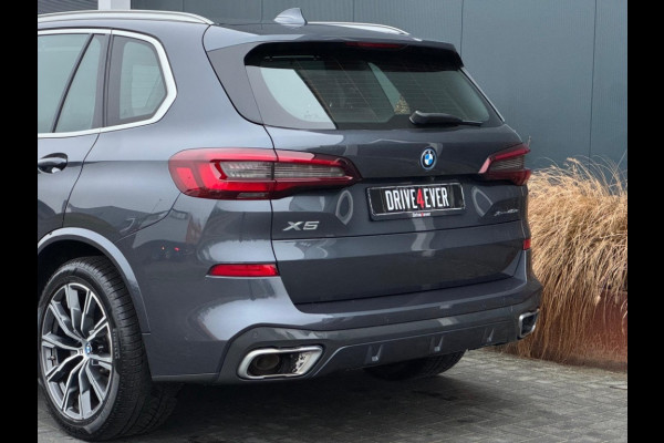 BMW X5 xDrive45e M PACK PANO NAVI CAMERA LED LEDER SPORTVELGEN