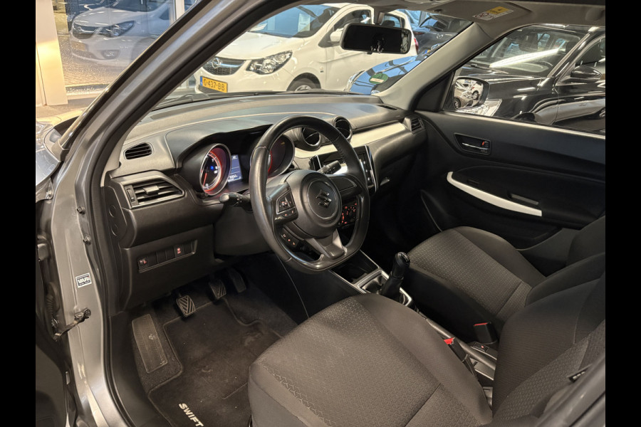 Suzuki Swift 1.2 90pk Select 5-drs. CAMERA/CARPLAY/AIRCO/LED/STOELVERW./16INCH