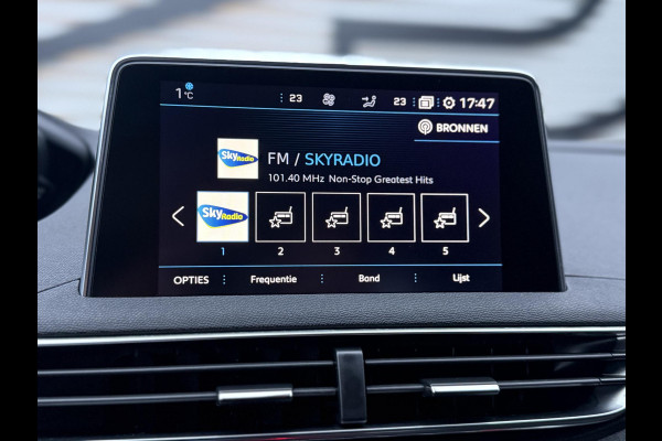 Peugeot 3008 1.2 PureTech Allure 2e Eigenaar|Navi|Camera|Carplay|Clima|Cruise|D-riem v.v. in 2025|APK bij Aflevering