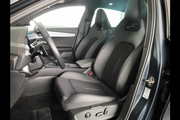 CUPRA Formentor 1.4 TSI e-Hybrid VZ Performance Limited 245 pk Automaat (DSG) | Verlengde garantie | Navigatie | Panoramadak | Parkeersensoren (Park assist) | Achteruitrijcamera | Stoelverwarming |