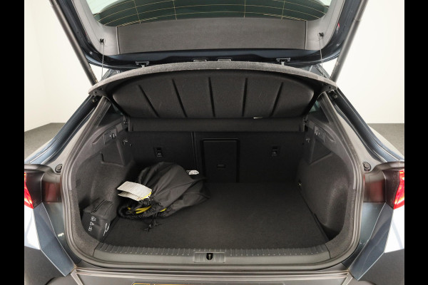 CUPRA Formentor 1.4 TSI e-Hybrid VZ Performance Limited 245 pk Automaat (DSG) | Verlengde garantie | Navigatie | Panoramadak | Parkeersensoren (Park assist) | Achteruitrijcamera | Stoelverwarming |