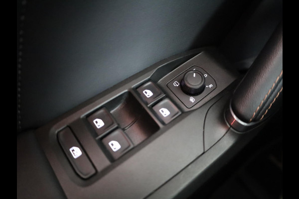 CUPRA Formentor 1.4 TSI e-Hybrid VZ Performance Limited 245 pk Automaat (DSG) | Verlengde garantie | Navigatie | Panoramadak | Parkeersensoren (Park assist) | Achteruitrijcamera | Stoelverwarming |