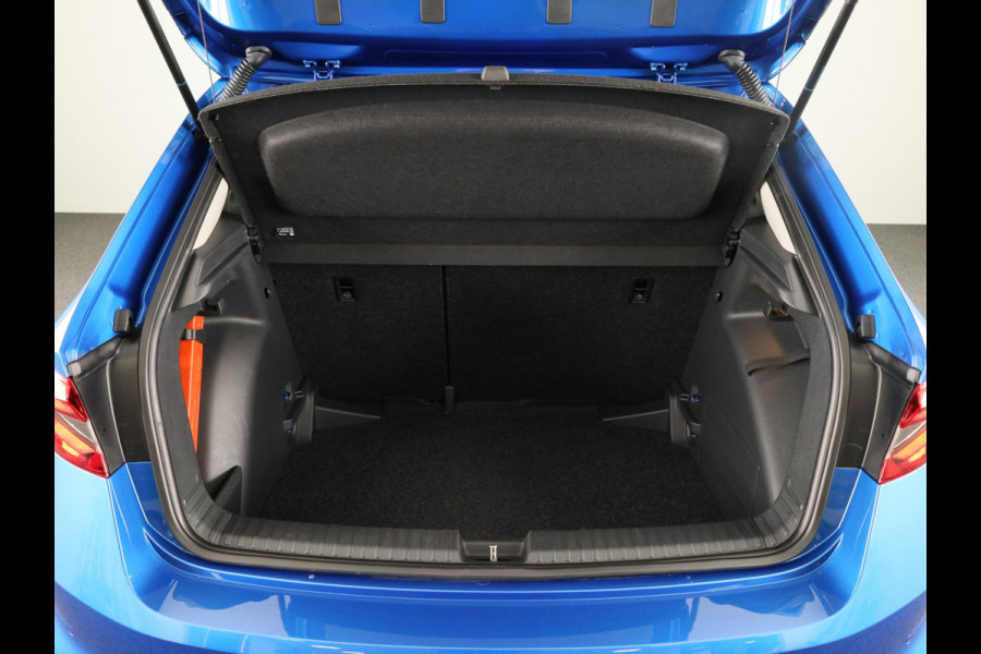 Škoda Fabia 1.0 TSI Ambition 95 pk | Verlengde garantie | Navigatie via App | Parkeersensoren achter | Cruise control | LED koplampen |