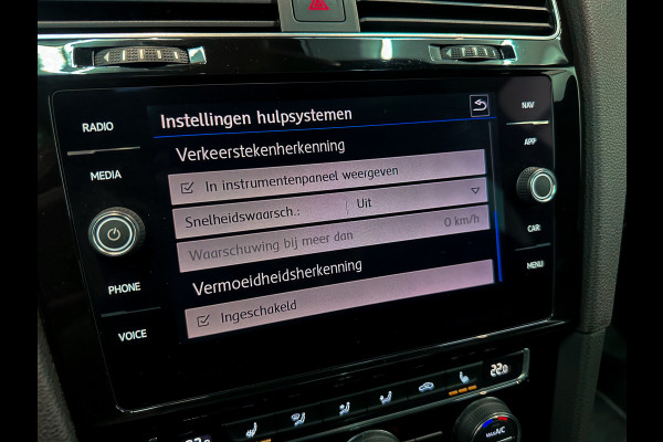 Volkswagen Golf 2.0 TSI 4Motion R Dynaudio|Keyless|Pano|Camera|Maxton