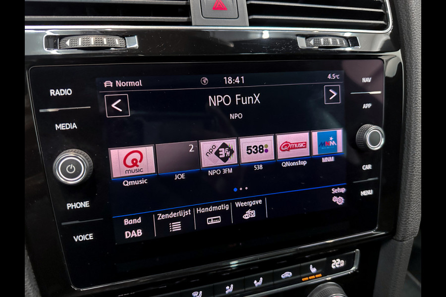 Volkswagen Golf 2.0 TSI 4Motion R Dynaudio|Keyless|Pano|Camera|Maxton