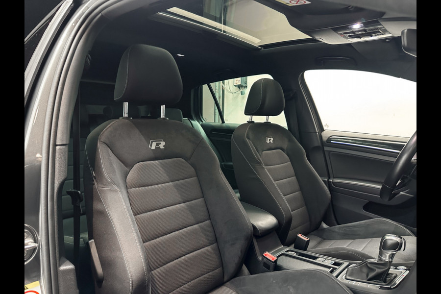 Volkswagen Golf 2.0 TSI 4Motion R Dynaudio|Keyless|Pano|Camera|Maxton
