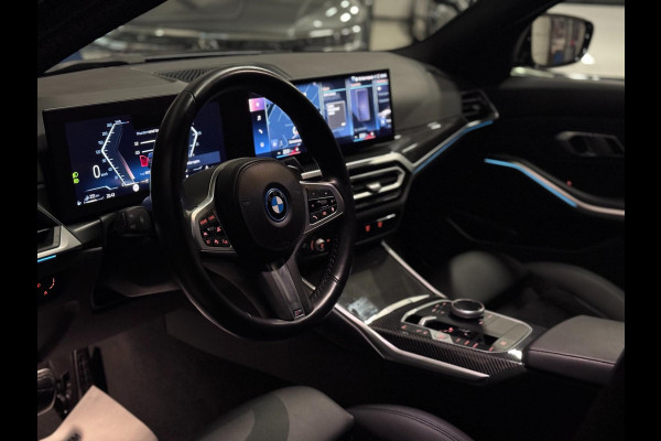 BMW 3 Serie Touring 330e M-SPORT | CARBON | LASERLIGHT | VEEL OPTIES!
