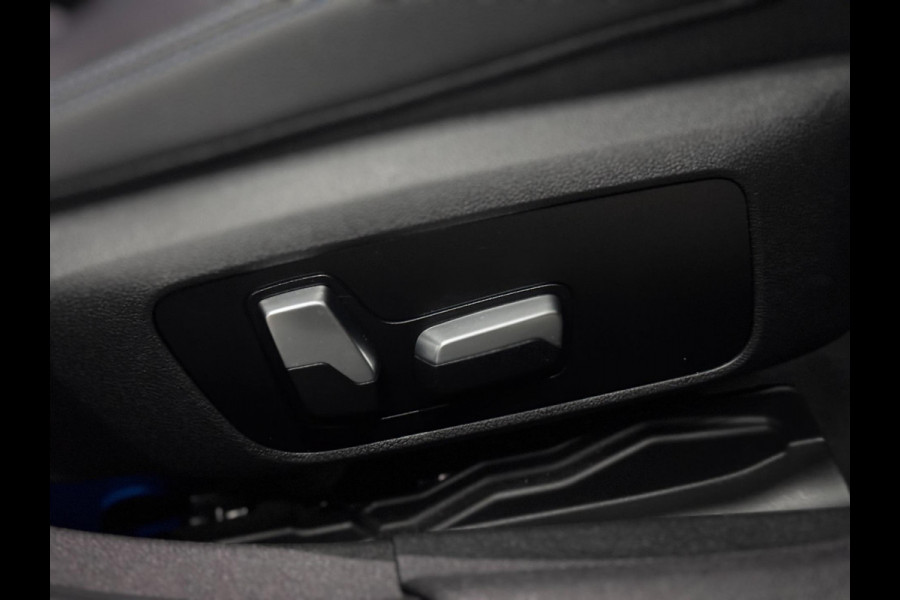 BMW 3 Serie Touring 330e M-SPORT | CARBON | LASERLIGHT | VEEL OPTIES!