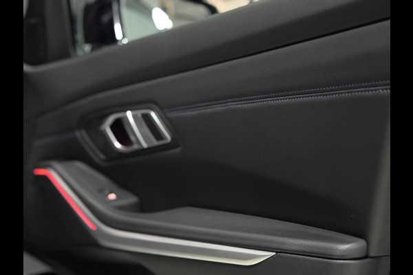 BMW 3 Serie Touring 330e M-SPORT | CARBON | LASERLIGHT | VEEL OPTIES!