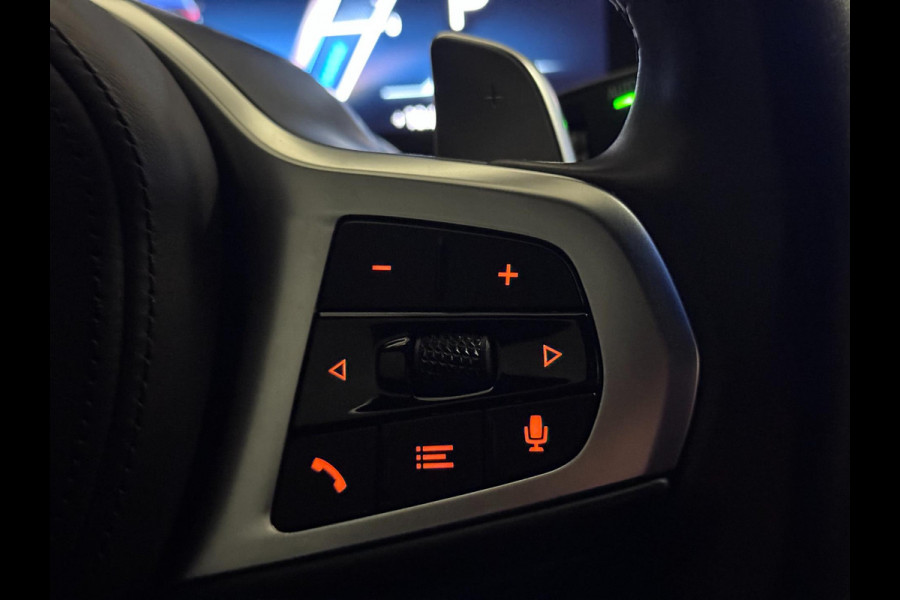 BMW 3 Serie Touring 330e M-SPORT | CARBON | LASERLIGHT | VEEL OPTIES!