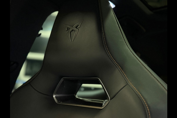 CUPRA Formentor 1.4 e-Hybrid VZ |PANORAMADAK|360CAM|MEMORYSEATS|KEYLESS|CARPLAY|DEALER ONDERHOUDEN|SFEERVERLICHTING|APK|BOMVOL!