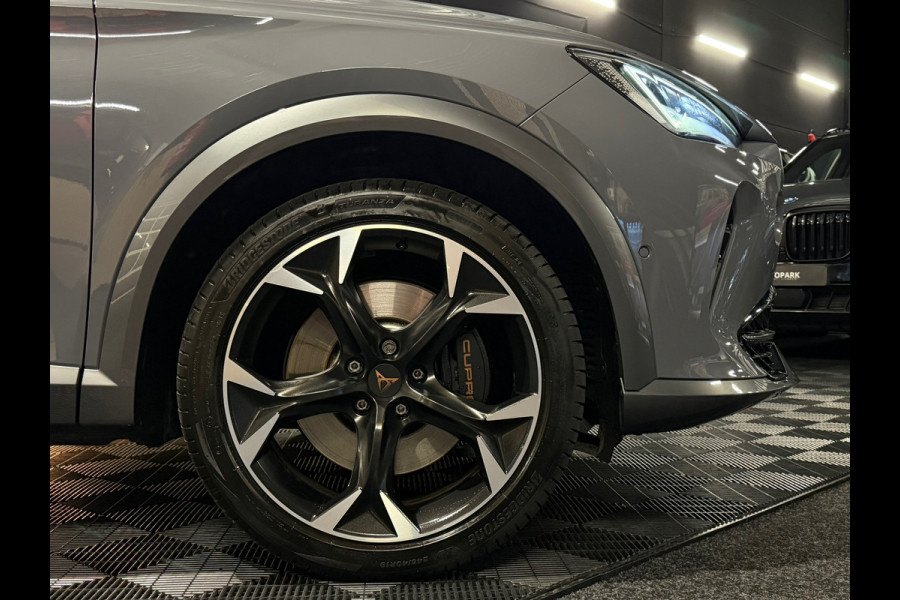 CUPRA Formentor 1.4 e-Hybrid VZ |PANORAMADAK|360CAM|MEMORYSEATS|KEYLESS|CARPLAY|DEALER ONDERHOUDEN|SFEERVERLICHTING|APK|BOMVOL!