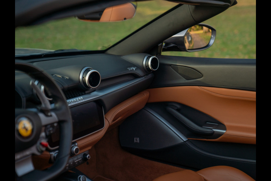 Ferrari Portofino 3.9 V8 HELE | Historical color | JBL | Camera v+a | Carbon exterieur | Orig. NL | CarPlay