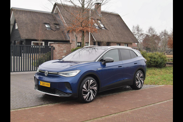 Volkswagen ID.4 First Max 77 kWh | Panoramadak | 360 Camera | Apple Carplay | Sfeerverlichting |