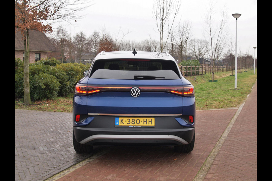 Volkswagen ID.4 First Max 77 kWh | Panoramadak | 360 Camera | Apple Carplay | Sfeerverlichting |