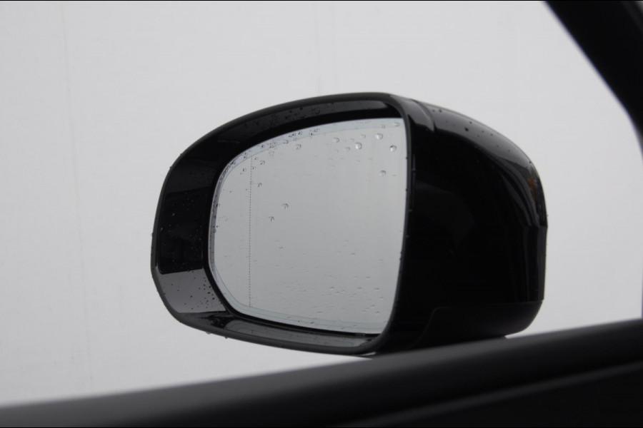 Volvo XC60 T6 350PK Automaat Plug-in hybrid AWD Plus Dark Panoramadak/ Cruise control/ Achteruitrijcamera/ Elektrisch bedienbare stoelen met geheugen/ Moritz leder/ Google infotainment/ Apple carplay/ Android auto/