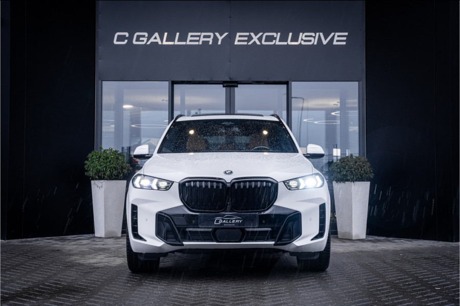 BMW X5 xDrive50e - Panorama | Luchtvering | H&K | Elek. Trekhaak | Memory