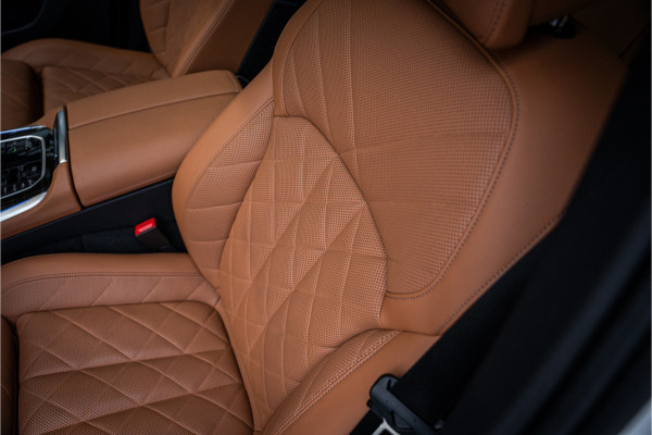 BMW X5 xDrive50e - Panorama | Luchtvering | H&K | Elek. Trekhaak | Memory