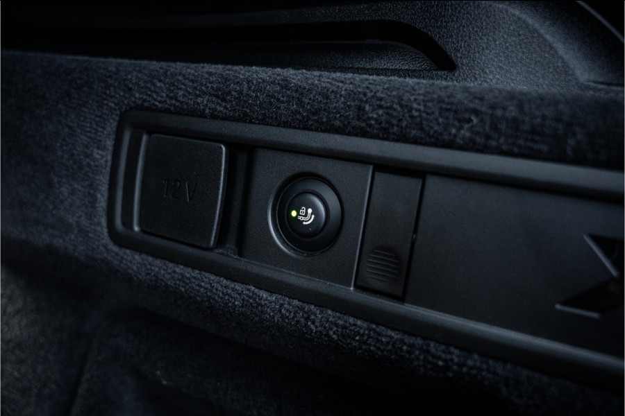 BMW X5 xDrive50e - Panorama | Luchtvering | H&K | Elek. Trekhaak | Memory