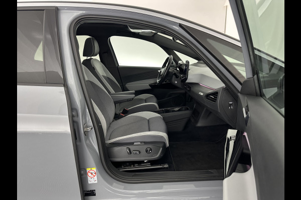 Volkswagen ID.3 First Max 58 kWh [ 3-Fase-11kW ] {SOH-92%} (INCL-BTW) *PANO | HEAD-UP | ADAPTIVE-CRUISE | FULL-LED | BLINDSPOT | CAMERA | KEYLESS | MICROFIBRE | AMBIENTLIGHT | NAVI-FULLMAP | DAB+ | ECC | HEATED-SPORTSEATS | DIGI-COCKPIT | 20"ALU*