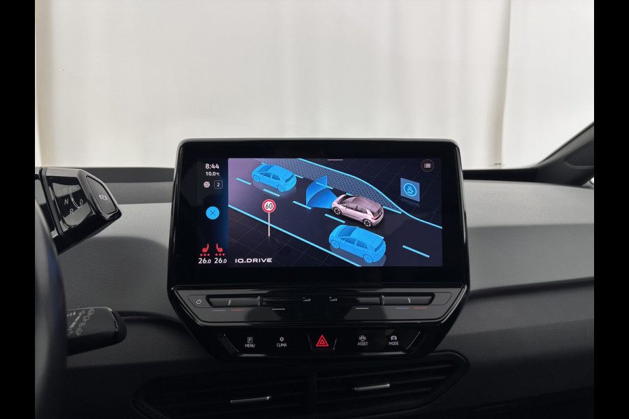 Volkswagen ID.3 First Max 58 kWh [ 3-Fase-11kW ] {SOH-92%} (INCL-BTW) *PANO | HEAD-UP | ADAPTIVE-CRUISE | FULL-LED | BLINDSPOT | CAMERA | KEYLESS | MICROFIBRE | AMBIENTLIGHT | NAVI-FULLMAP | DAB+ | ECC | HEATED-SPORTSEATS | DIGI-COCKPIT | 20"ALU*