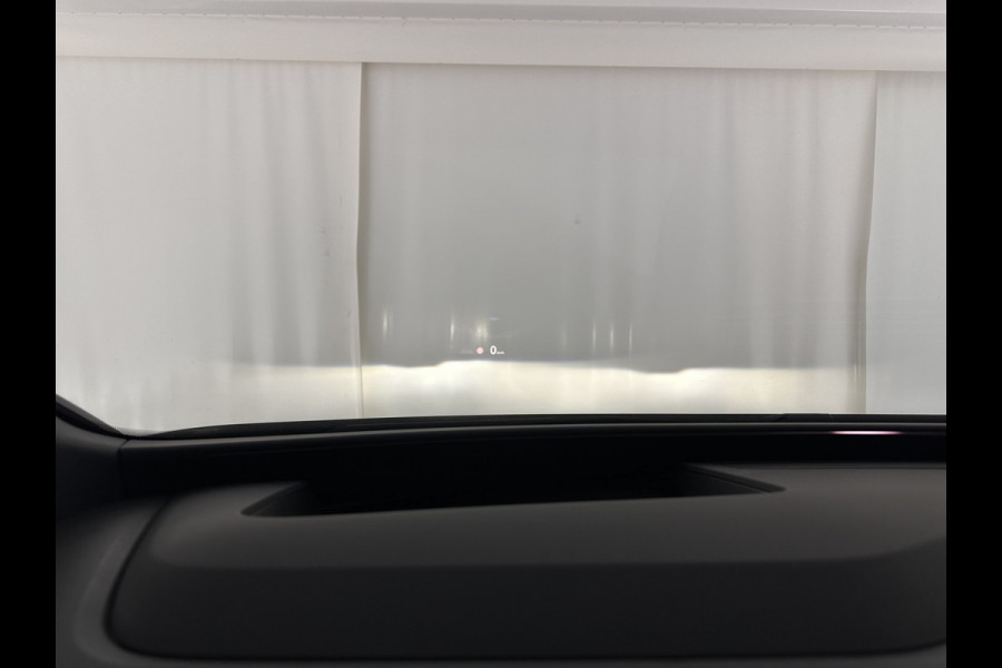 Volkswagen ID.3 First Max 58 kWh [ 3-Fase-11kW ] {SOH-92%} (INCL-BTW) *PANO | HEAD-UP | ADAPTIVE-CRUISE | FULL-LED | BLINDSPOT | CAMERA | KEYLESS | MICROFIBRE | AMBIENTLIGHT | NAVI-FULLMAP | DAB+ | ECC | HEATED-SPORTSEATS | DIGI-COCKPIT | 20"ALU*