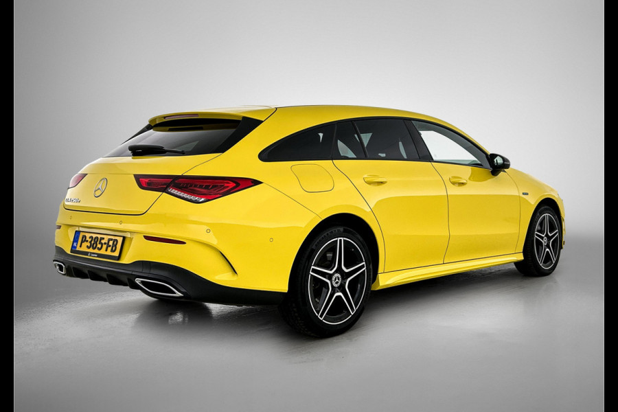 Mercedes-Benz CLA-Klasse Shooting Brake 250 e Business Solution AMG Limited 5 spaks lichtmetalen velgen | MBUX wide screen | Navigatie | Parking support met camera | Inclusief 24 maanden MB Certified garantie voor Europa.