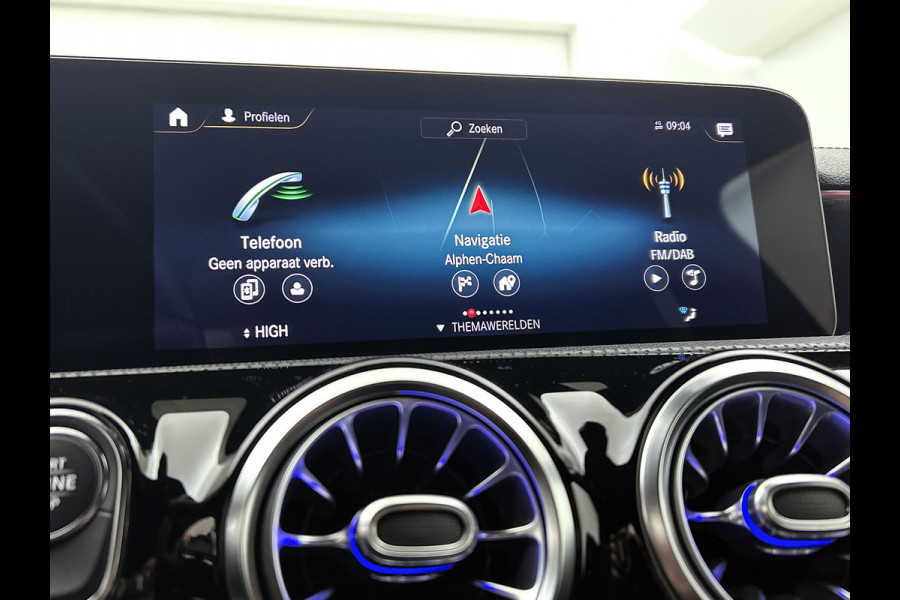 Mercedes-Benz CLA-Klasse Shooting Brake 250 e Business Solution AMG Limited 5 spaks lichtmetalen velgen | MBUX wide screen | Navigatie | Parking support met camera | Inclusief 24 maanden MB Certified garantie voor Europa.