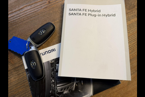 Hyundai Santa Fe 1.6 T-GDI Plug-inn Adapt cruise Full led Leder+Stoelventilatie/-verwarming Stuurverwarming Carplay