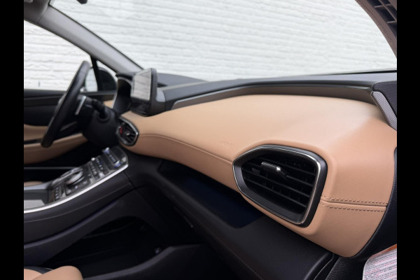 Hyundai Santa Fe 1.6 T-GDI Plug-inn Adapt cruise Full led Leder+Stoelventilatie/-verwarming Stuurverwarming Carplay