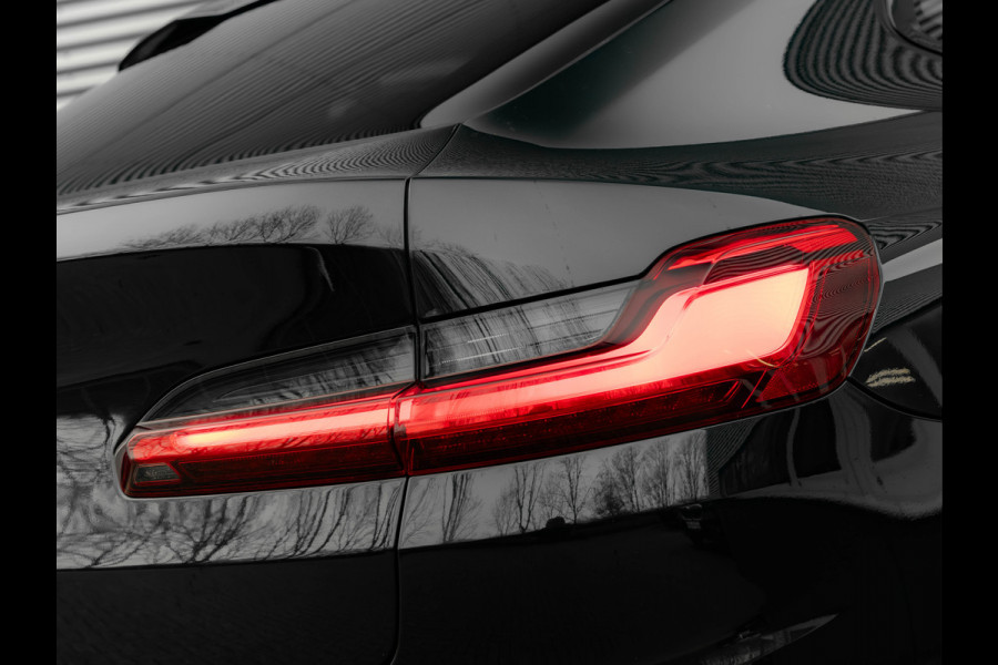 BMW X4 xDrive20d M-Sport - Standkachel - Pano - M-Zetels - Memory - Trekhaak - Head-up