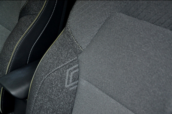 Renault Captur 1.6 E-Tech full hybrid 145 Techno | Pack Winter | Navi | Camera