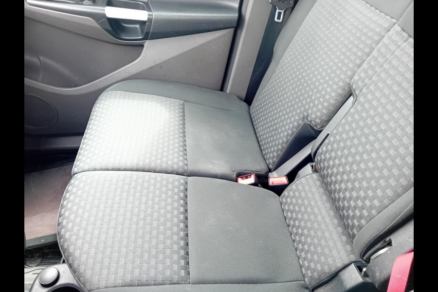 Ford Transit Connect 100pk L2 Trend Automaat Trekhaak Airco Navigatie Cruise Control