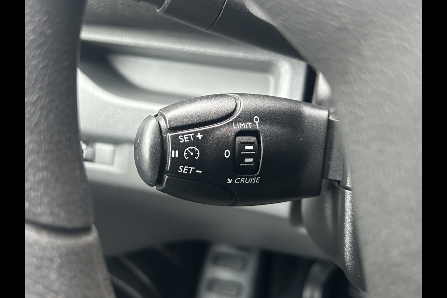 Peugeot Expert 2.0 BlueHDI 123 PK / 1e EIG. / L2H1 / TREKHAAK / DUBBELE CABINE / AIRCO / CRUISE / NAVI / 3-ZITS / CARPLAY