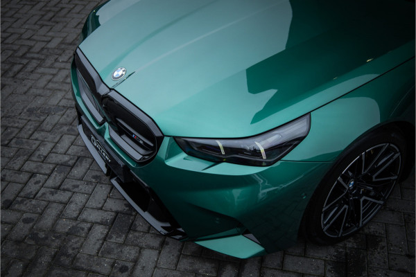 BMW M5 - Keramisch | Carbon | Bowers & Wilkins | Isle of Man Green | Stoelkoeling