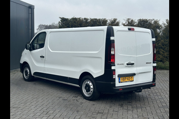 Renault Trafic 1.6 dCi 126 PK / L2H1 / TREKHAAK / AIRCO / CRUISE / NAVI / 3-ZITS / CAMERA / BLUETOOTH