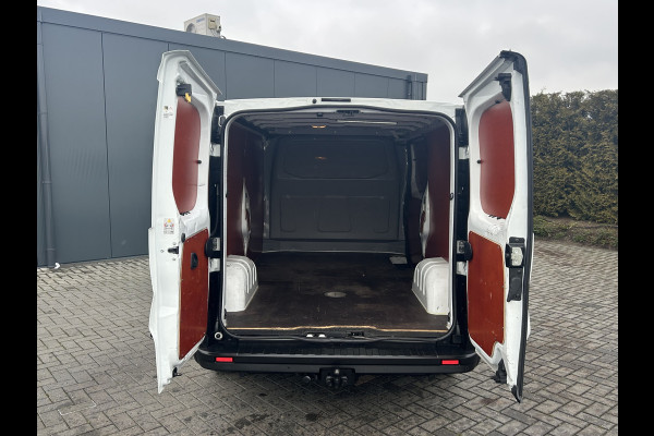 Renault Trafic 1.6 dCi 126 PK / L2H1 / TREKHAAK / AIRCO / CRUISE / NAVI / 3-ZITS / CAMERA / BLUETOOTH