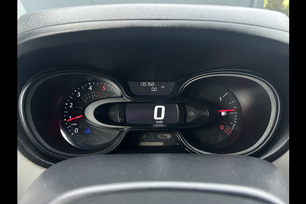Renault Trafic 1.6 dCi 126 PK / L2H1 / TREKHAAK / AIRCO / CRUISE / NAVI / 3-ZITS / CAMERA / BLUETOOTH
