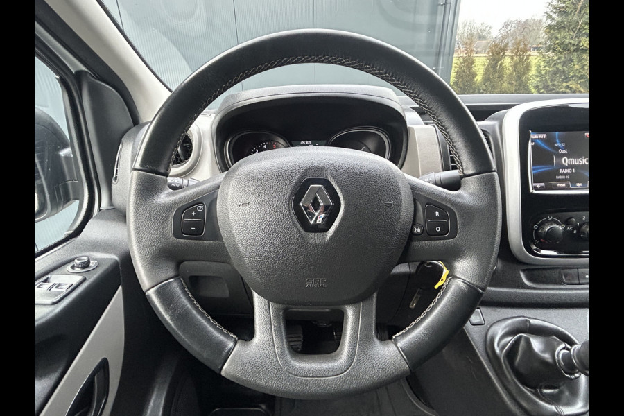 Renault Trafic 1.6 dCi 126 PK / L2H1 / TREKHAAK / AIRCO / CRUISE / NAVI / 3-ZITS / CAMERA / BLUETOOTH