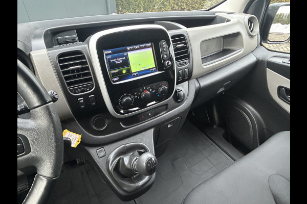 Renault Trafic 1.6 dCi 126 PK / L2H1 / TREKHAAK / AIRCO / CRUISE / NAVI / 3-ZITS / CAMERA / BLUETOOTH