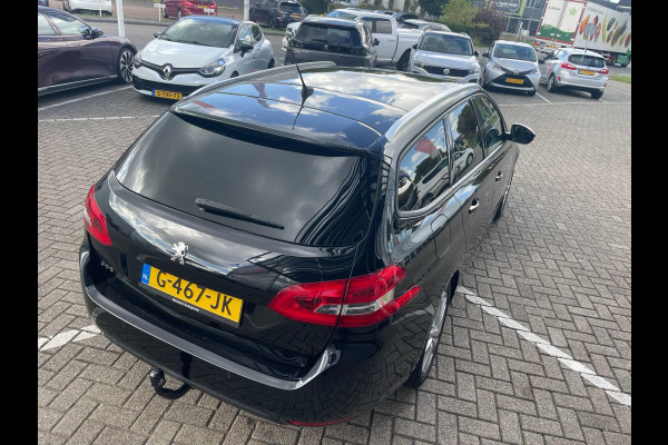 Peugeot 308 SW 1.2 PureTech Blue Lease Executive / panoramadak