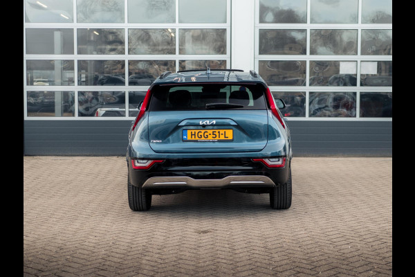 Kia Niro EV Plus 64.8 kWh l Lederlook bekleding l Stoelverwarming l El. verstelbare stoelen l
