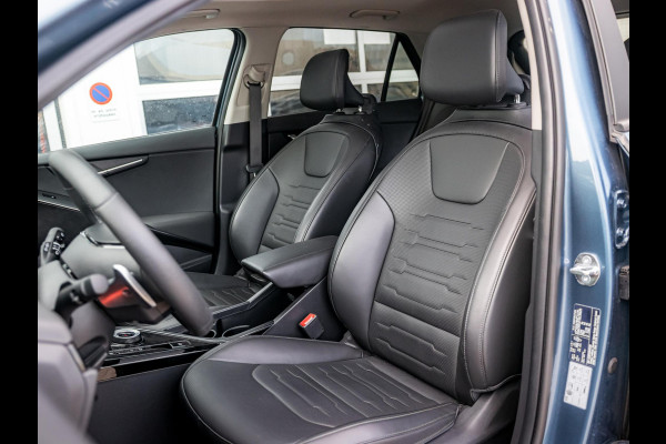 Kia Niro EV Plus 64.8 kWh l Lederlook bekleding l Stoelverwarming l El. verstelbare stoelen l